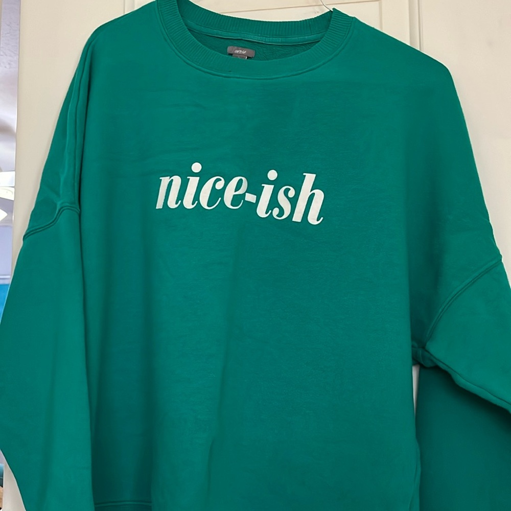 Aerie Xmas sweatshirt
